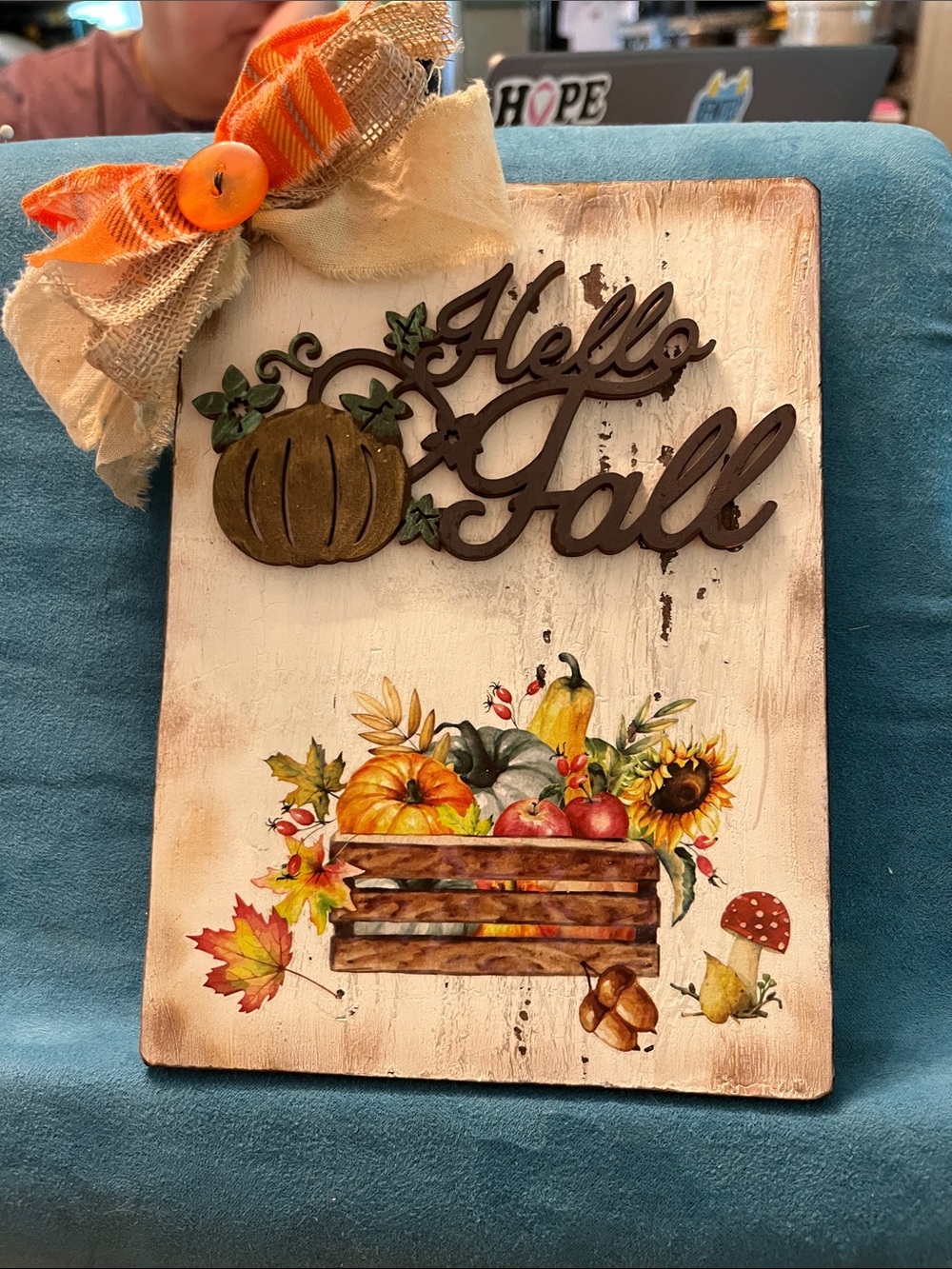 Fall Shelf Sitter